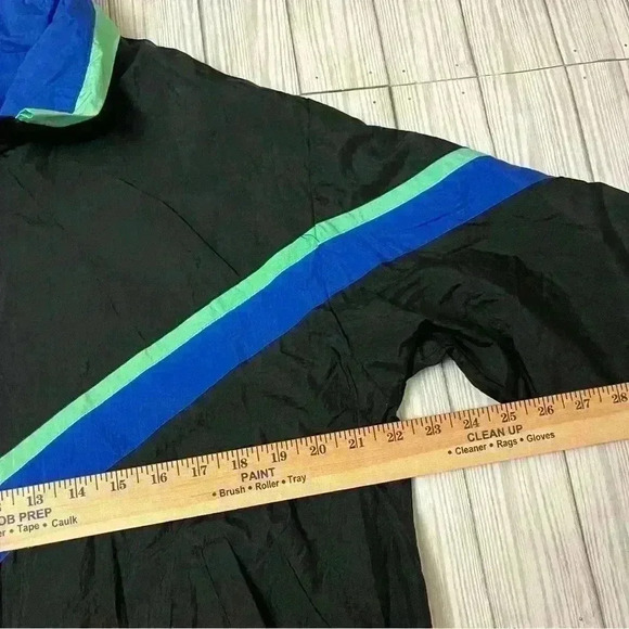 Vintage Casual Club 80’s Windbreaker - Picture 3 of 6